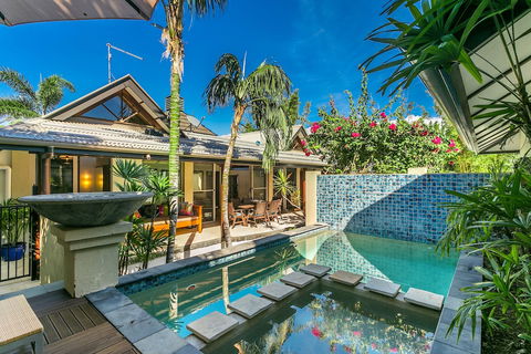 Your Luxury Escape - Amala Villa - Accommodation Sydney 1