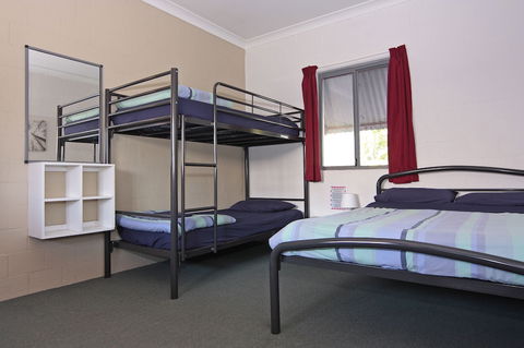 Byron Bay YHA Hostel/Backpackers - Accommodation Sydney 6