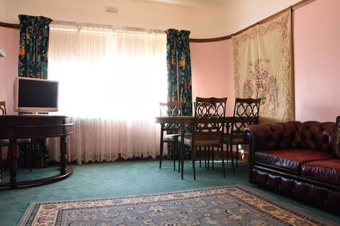 Apartments Downtown - Accommodation Sydney 4