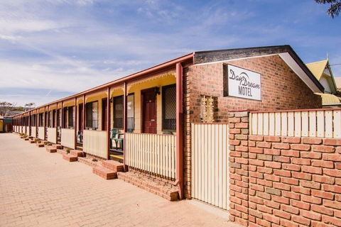 Daydream Motel And Apartments - Sydney 4u 3