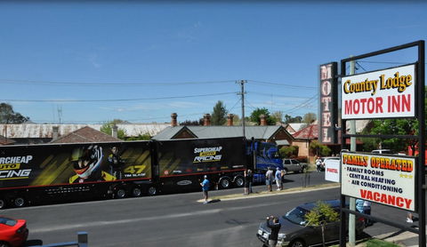 Country Lodge Motor Inn - Accommodation Sydney 0
