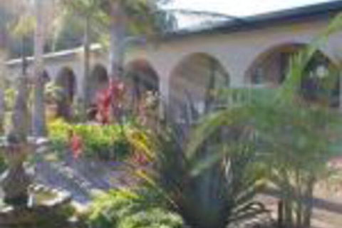 Batemans Bay Manor - Accommodation Sydney 0