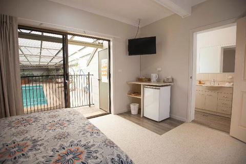 Batemans Bay Manor - Accommodation Sydney 7