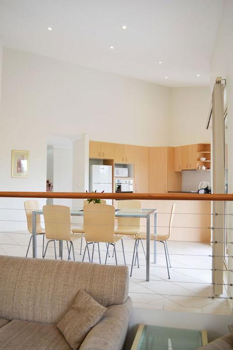 Parker By The Sea - Accommodation Sydney 4