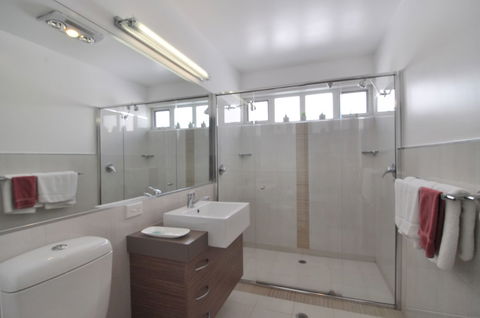 Bluedock Apartments - Accommodation Sydney 5