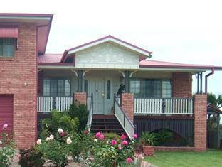 Ayr Bed & Breakfast On McIntyre - Sydney 4u 1