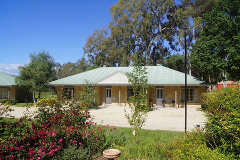 All Seasons Mansfield - Accommodation Sydney 2