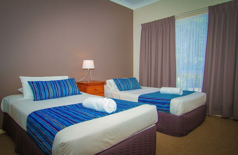 Meridian Beachside Apartments - Sydney 4u 6