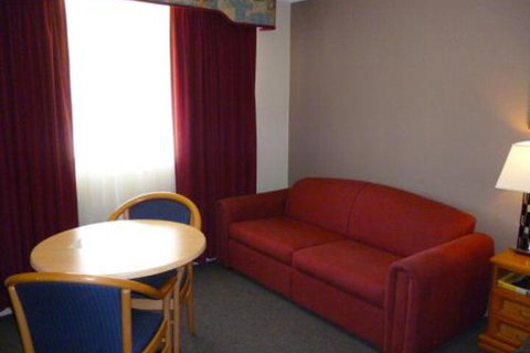 Highlands Motor Inn - Accommodation Sydney 2