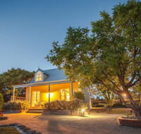 Vineyard Cottages - Sydney 4u