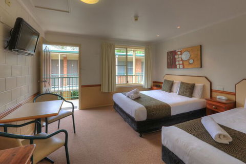 Bent Street Motor Inn - Sydney 4u 7