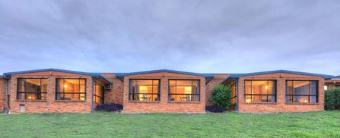 Jacaranda Motor Lodge - Sydney 4u 1