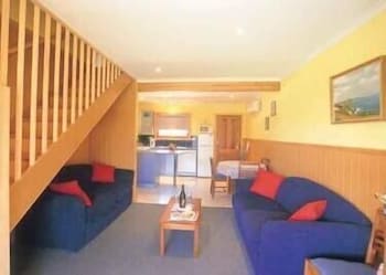 Platypus Park Country Retreat - Sydney 4u 6