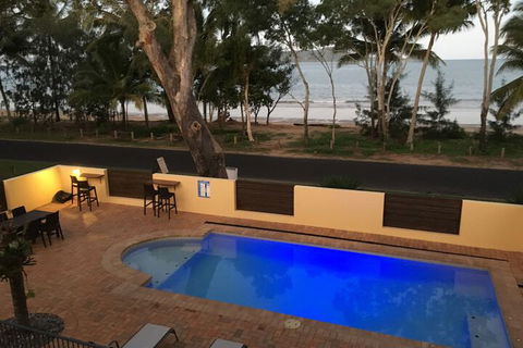 Taihoa Holiday Units - Sydney 4u 4