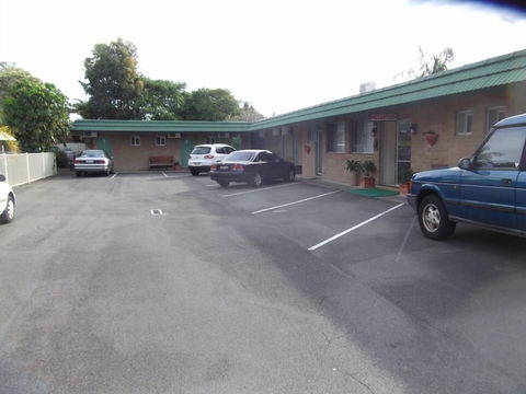 Corlette Palms Motor Inn - Accommodation Sydney 3