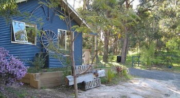 Lorne Bush House Cottages & Eco Retreats - Sydney 4u 1