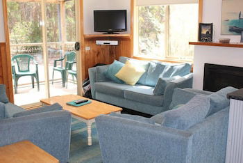 Lorne Bush House Cottages & Eco Retreats - Sydney 4u 5