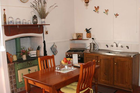 Trinity Cottage - Sydney 4u 2