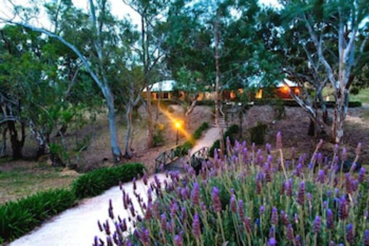 Watervale SA Sydney 4u