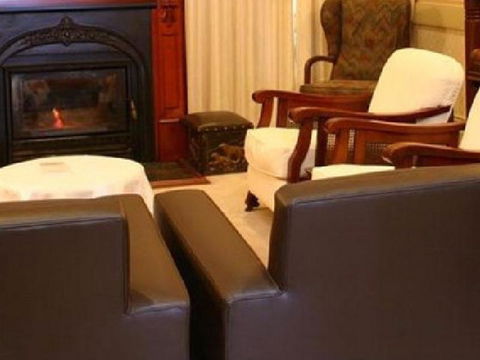 Tara House Bed & Breakfast - Accommodation Sydney 6