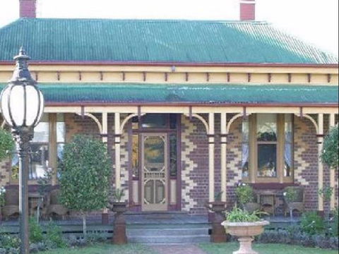 Tara House Bed & Breakfast - Accommodation Sydney 4