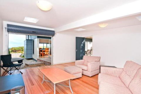 Great Ocean Road Lodge - Sydney 4u 3