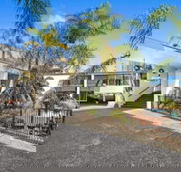 Palm Court Motor Inn - Accommodation Sydney