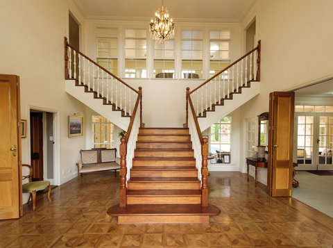 Montfort Manor - Accommodation Sydney 2