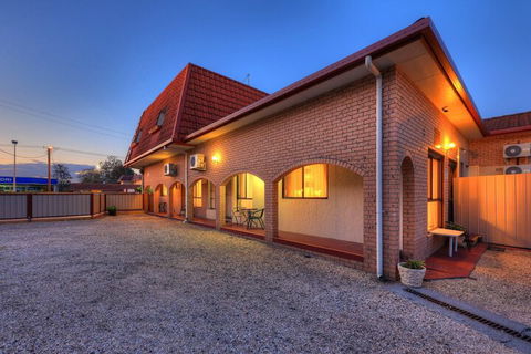 Midlands Motel - Sydney 4u 1