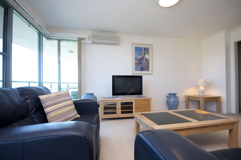 Sails Luxury Apartments, Forster - Accommodation Sydney 4