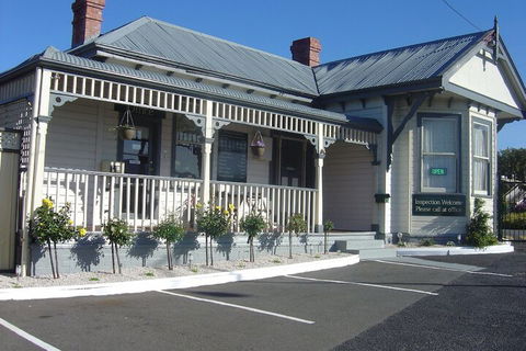 Hobart Cabins And Cottages - Accommodation Sydney 3