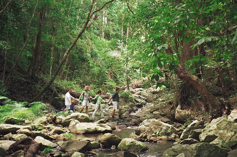 Mungumby Lodge - Cooktown - Sydney 4u 1