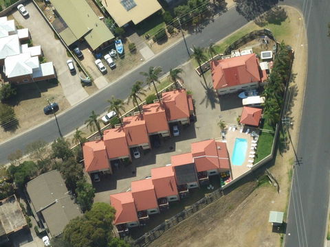Sapphire Court Holiday Units - Accommodation Sydney 3