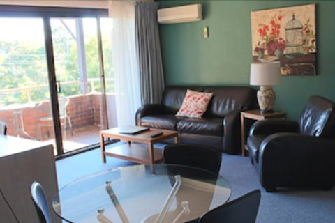 Whale Motor Inn And Restaurant - Accommodation Sydney 5