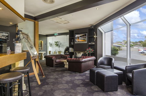 The Commodore - Sydney 4u 0