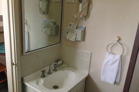 Taree Country Motel - Accommodation Sydney 3