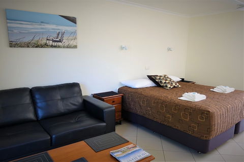Pacific Palms Motor Inn - Sydney 4u 3
