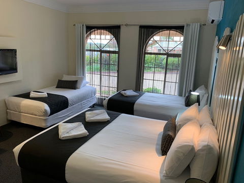 Heritage Motor Inn Goulburn - Sydney 4u 5