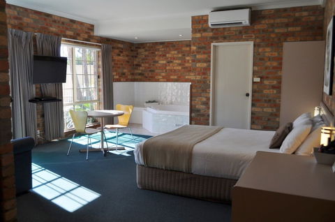 Mollymook Surfbeach Motel And Apartments - Accommodation Sydney 5
