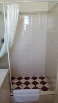 Anchorage Guest House - Sydney 4u 3