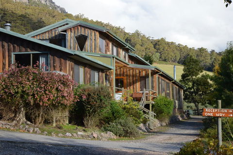 Silver Ridge Retreat - Sydney 4u 1