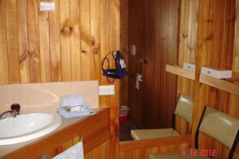 Tooleybuc Country Roads Motor Inn - Sydney 4u 4