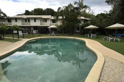 Treetops Lakeside Guesthouse - Accommodation Sydney 5