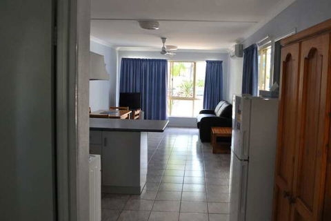 Palm Valley Motel And Self-contained Holiday Units - Accommodation Sydney 6