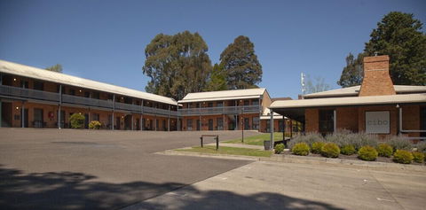 Bega Downs Motor Inn - Sydney 4u 0