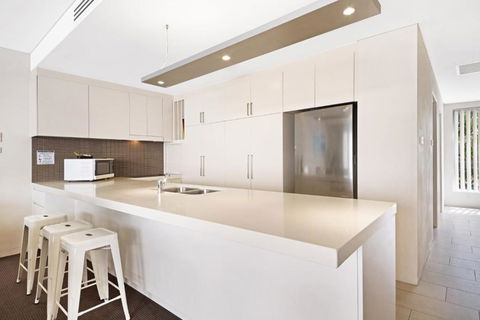 Cote DAzur Resort - Accommodation Sydney 2