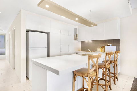 Cote DAzur Resort - Accommodation Sydney 3