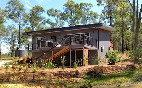 Deja Vu Estate - Sydney 4u 1