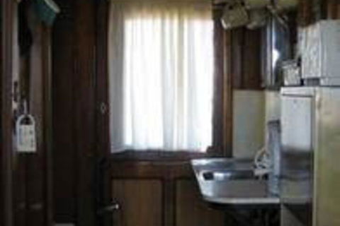 West Wyalong Caravan Park - Sydney 4u 7