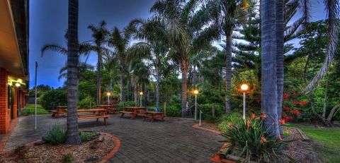 Diamond Beach Resort - Sydney 4u 0